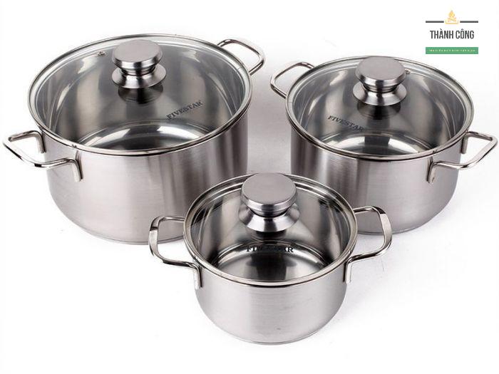 Nồi Inox có rất nhiều ưu điểm và sự tiện lợi Nồi Inox có rất nhiều ưu điểm và sự tiện lợi